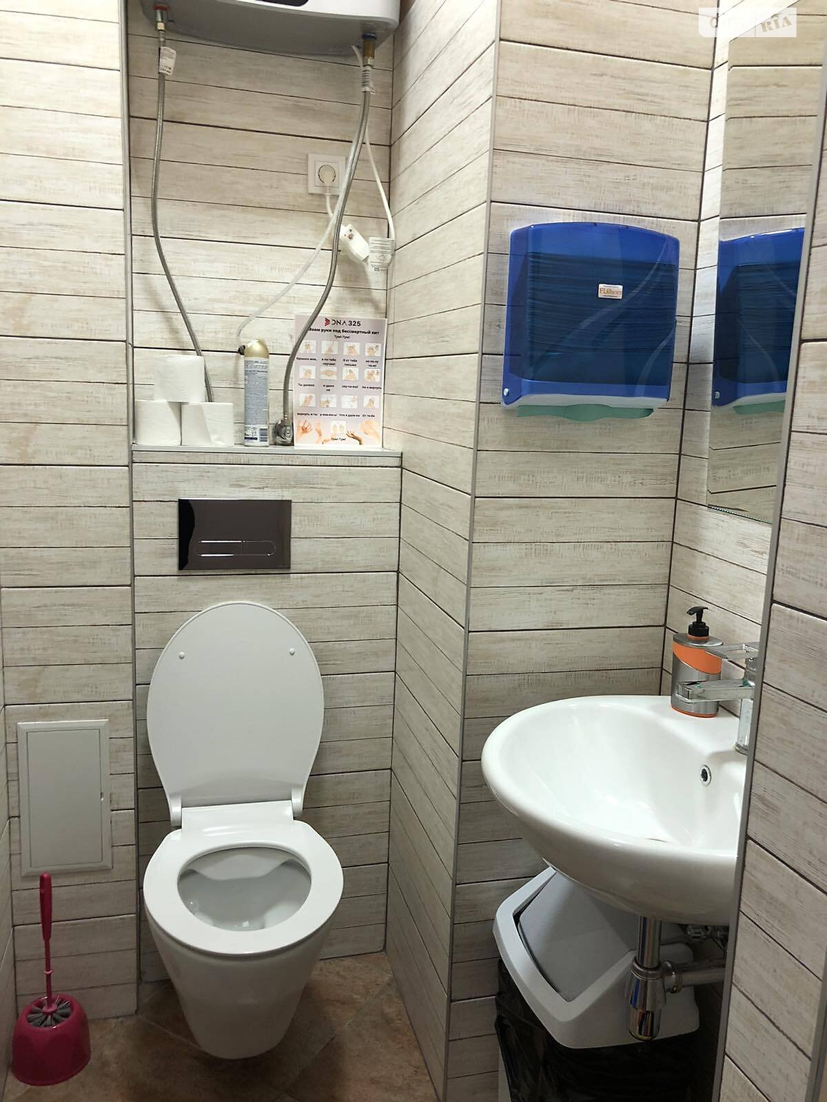 Аренда офисного помещения в Одессе, Черняховского улица 4, помещений -, этаж - 9 фото 1