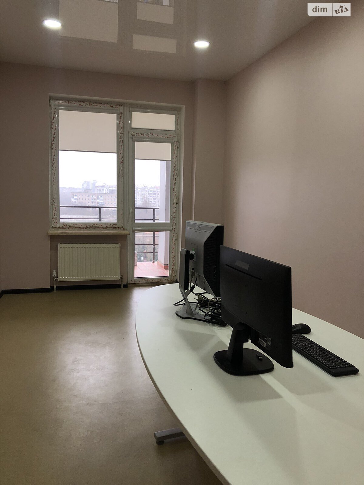 Аренда офисного помещения в Одессе, Черняховского улица 4, помещений -, этаж - 9 фото 1