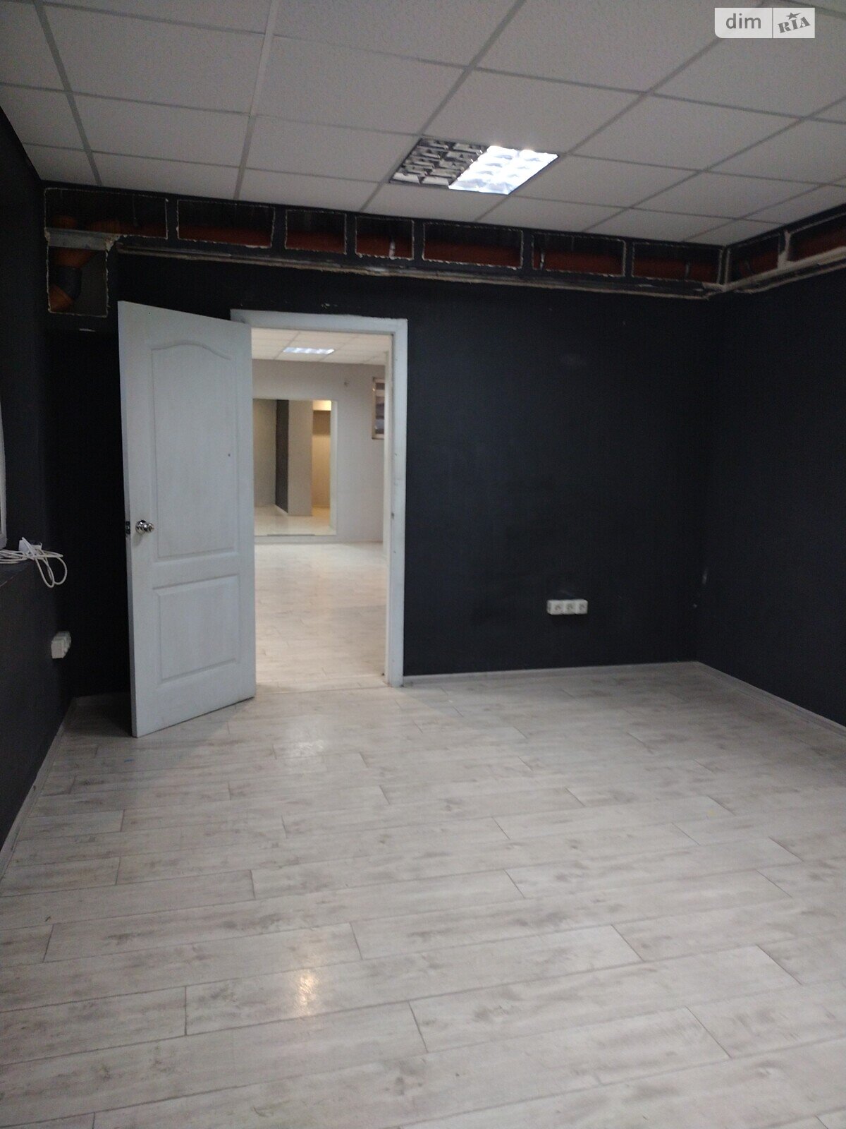 Аренда офисного помещения в Одессе, Марсельская улица 40, помещений - 3 фото 1 Аренда офисного помещения в Одессе, Марсельская улица 40, помещений - 3 фото 1