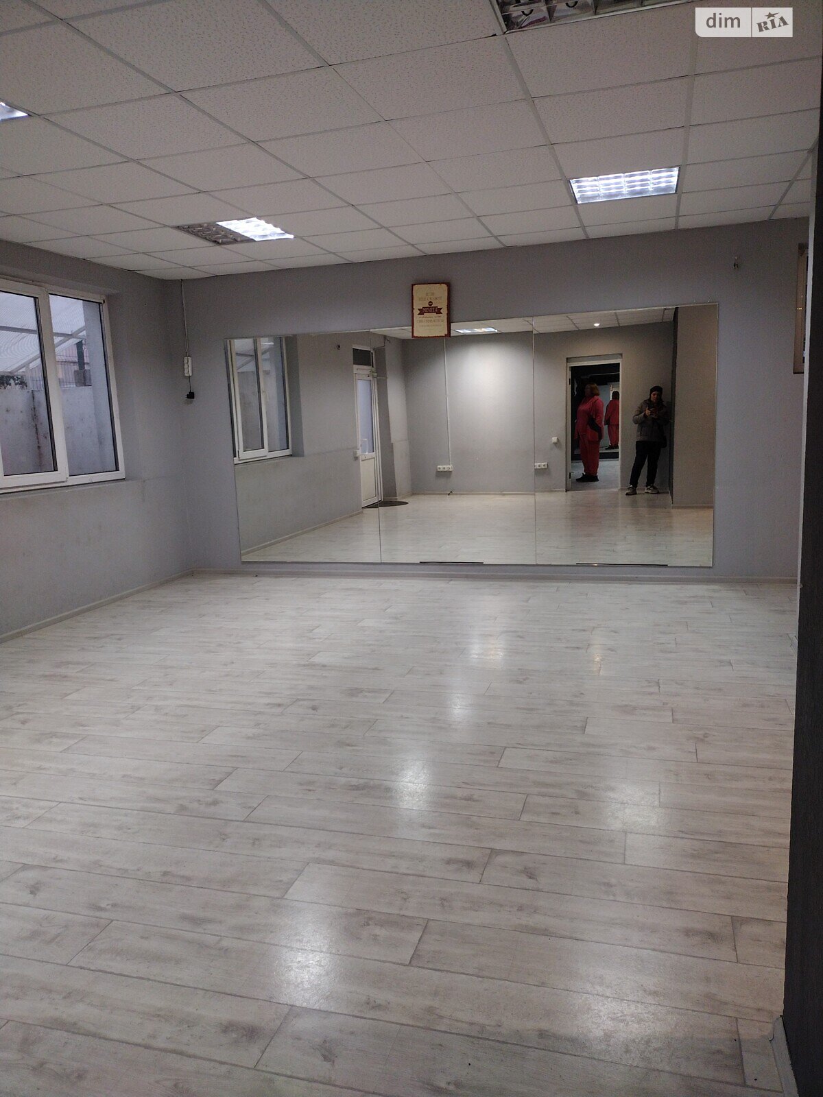 Аренда офисного помещения в Одессе, Марсельская улица 40, помещений - 3 фото 1 Аренда офисного помещения в Одессе, Марсельская улица 40, помещений - 3 фото 1