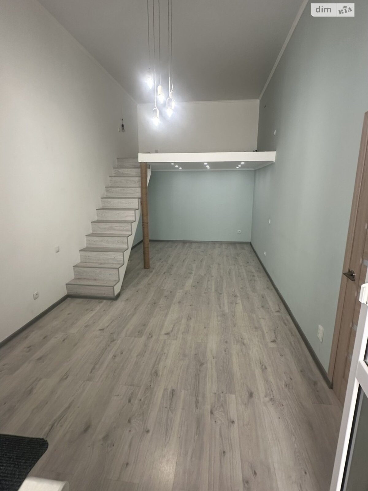 Аренда офисного помещения в Одессе, Академика Сахарова улица 40, помещений - 2, этаж - 1 фото 1