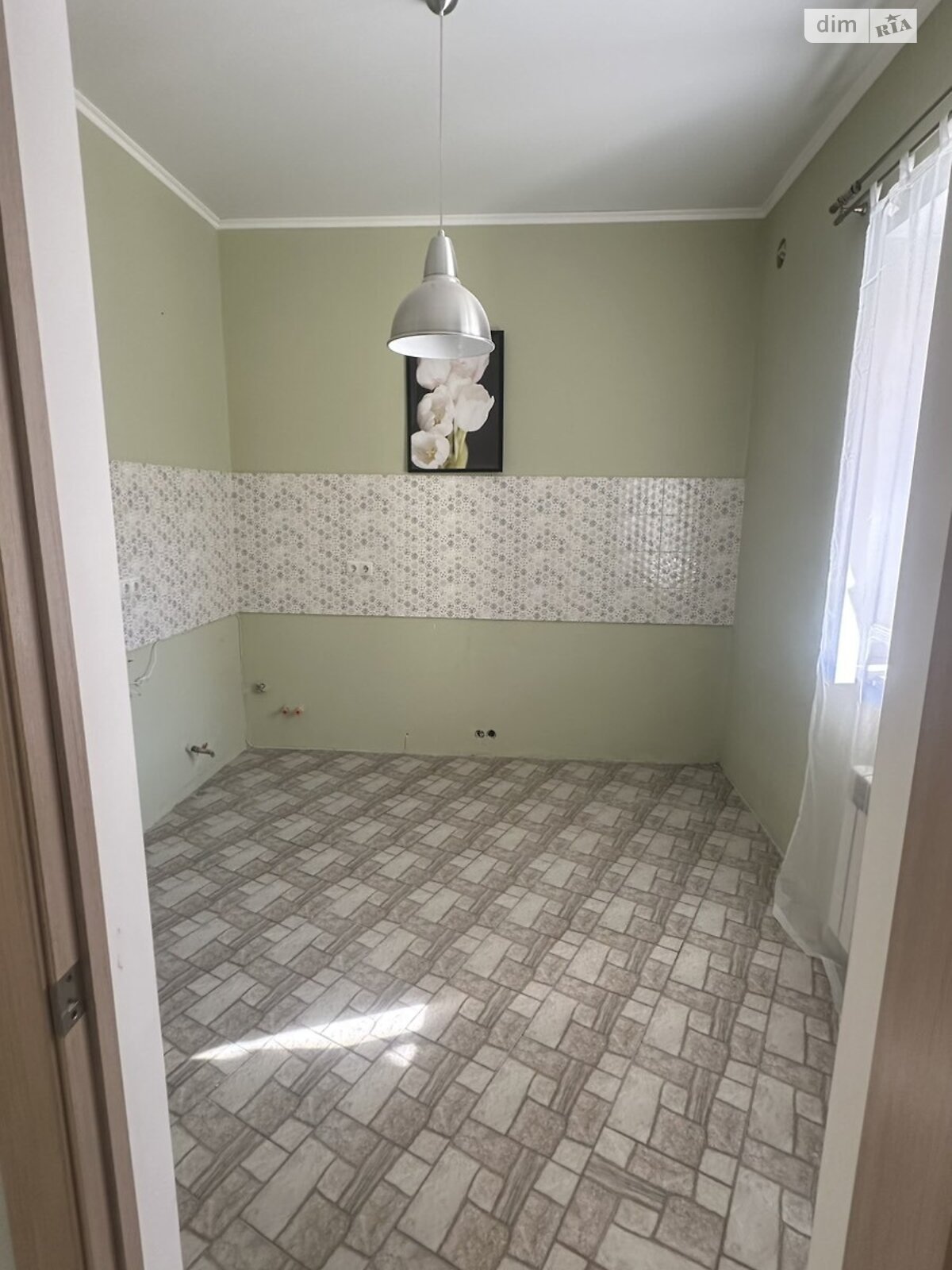 Аренда офисного помещения в Одессе, Академика Сахарова улица 40, помещений - 2, этаж - 1 фото 1