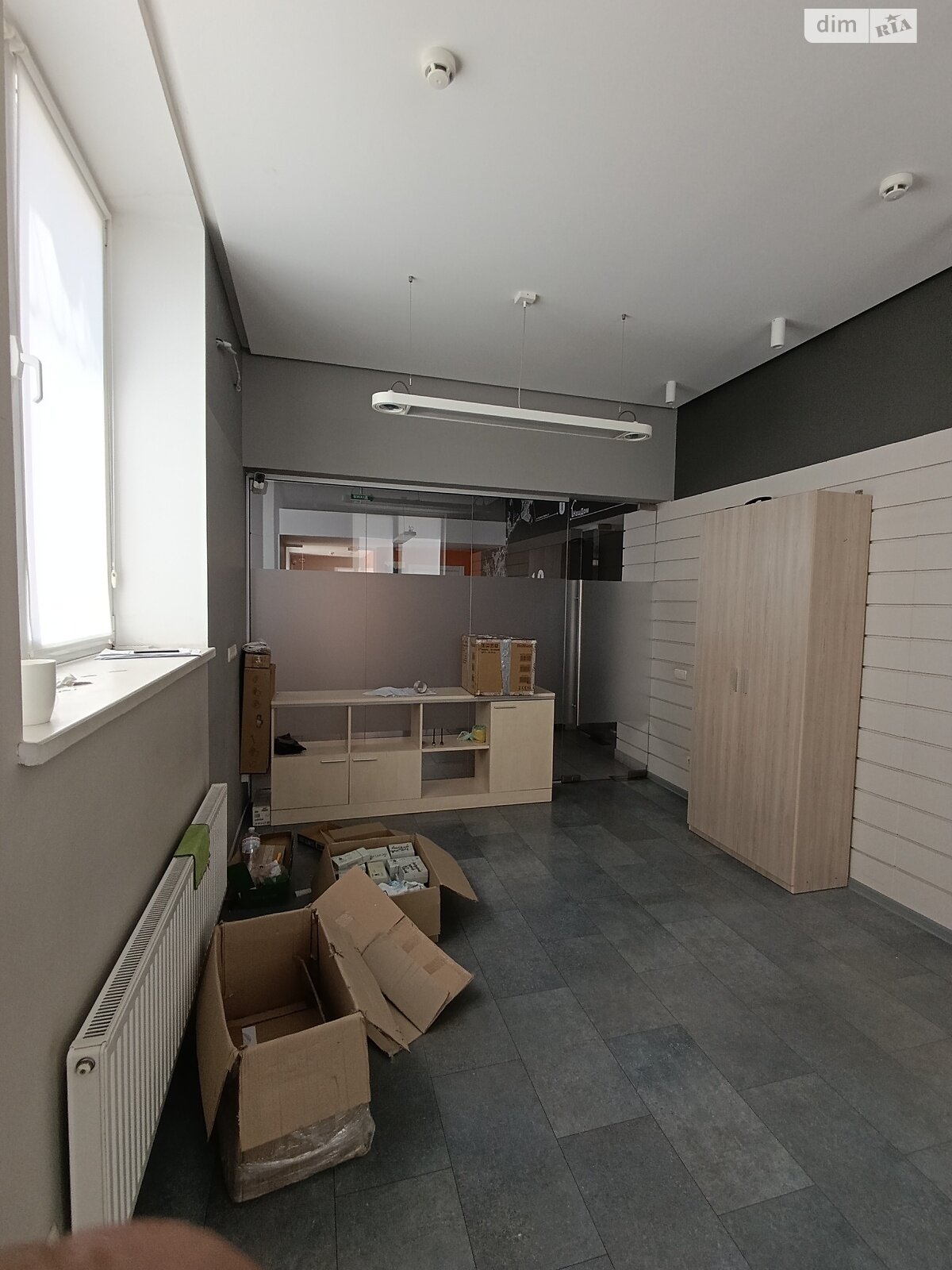 Аренда офисного помещения в Одессе, Добровольцев (Маршала Говорова) улица 10/6, помещений - 3, этаж - 1 фото 1