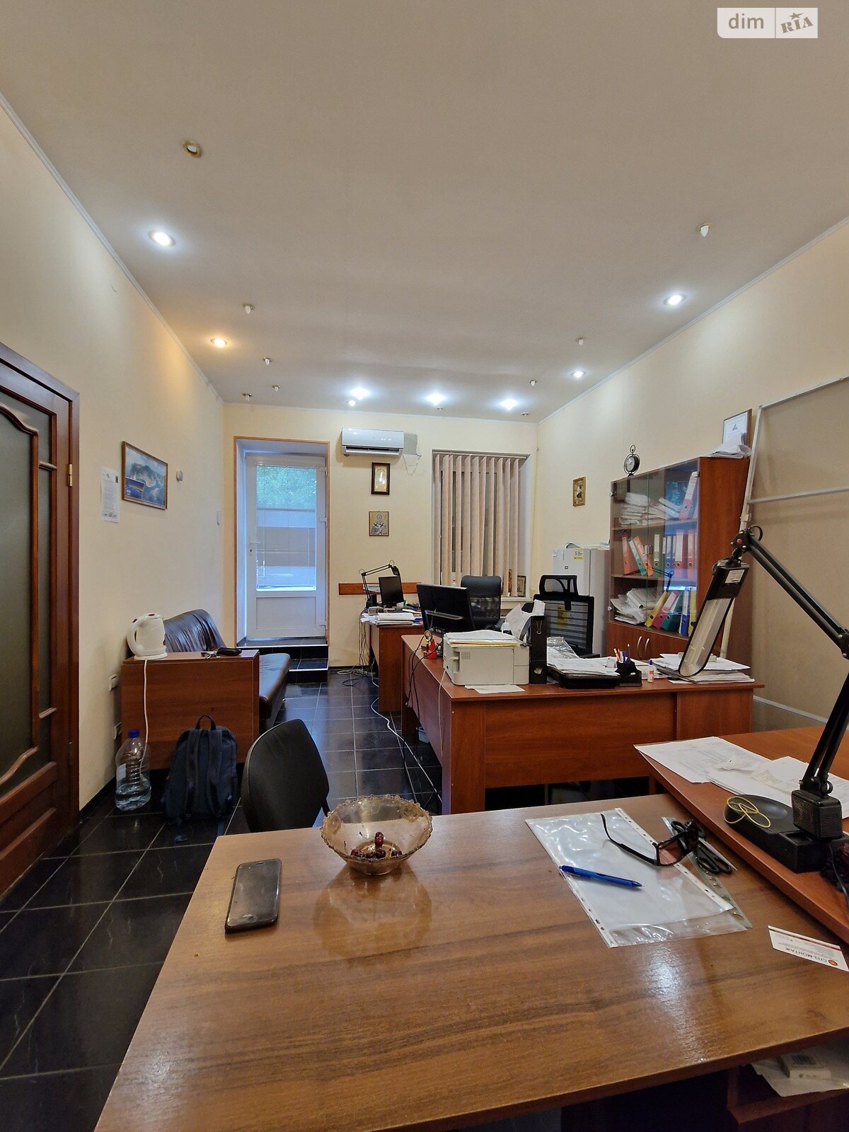 Аренда офисного помещения в Одессе, Новосельского улица, помещений - 2, этаж - 1 фото 1 Аренда офисного помещения в Одессе, Новосельского улица, помещений - 2, этаж - 1 фото 1