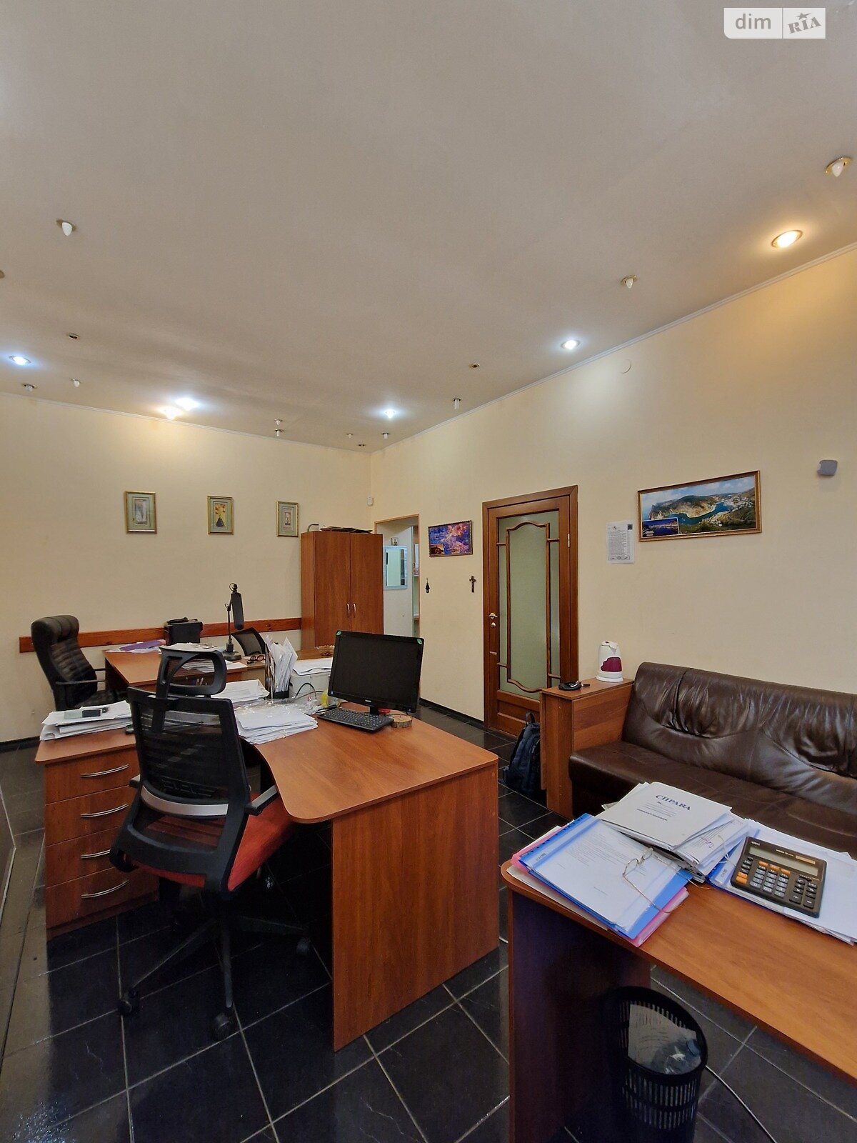 Аренда офисного помещения в Одессе, Новосельского улица, помещений - 2, этаж - 1 фото 1 Аренда офисного помещения в Одессе, Новосельского улица, помещений - 2, этаж - 1 фото 1