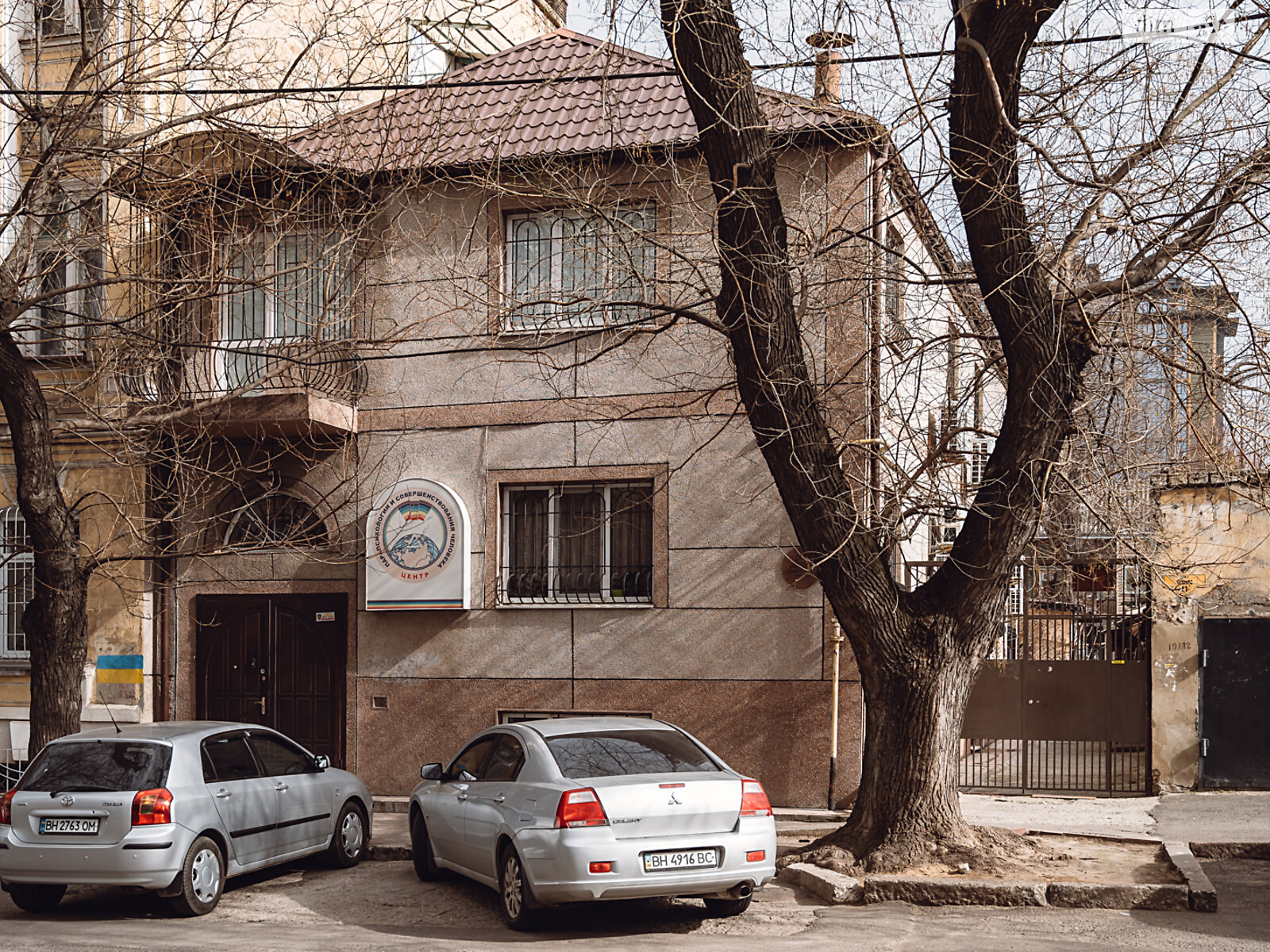 Оренда офісного приміщення в Одесі, Осипова вулиця 41, приміщень - 2, поверх - 2 фото 1 Оренда офісного приміщення в Одесі, Осипова вулиця 41, приміщень - 2, поверх - 2 фото 1