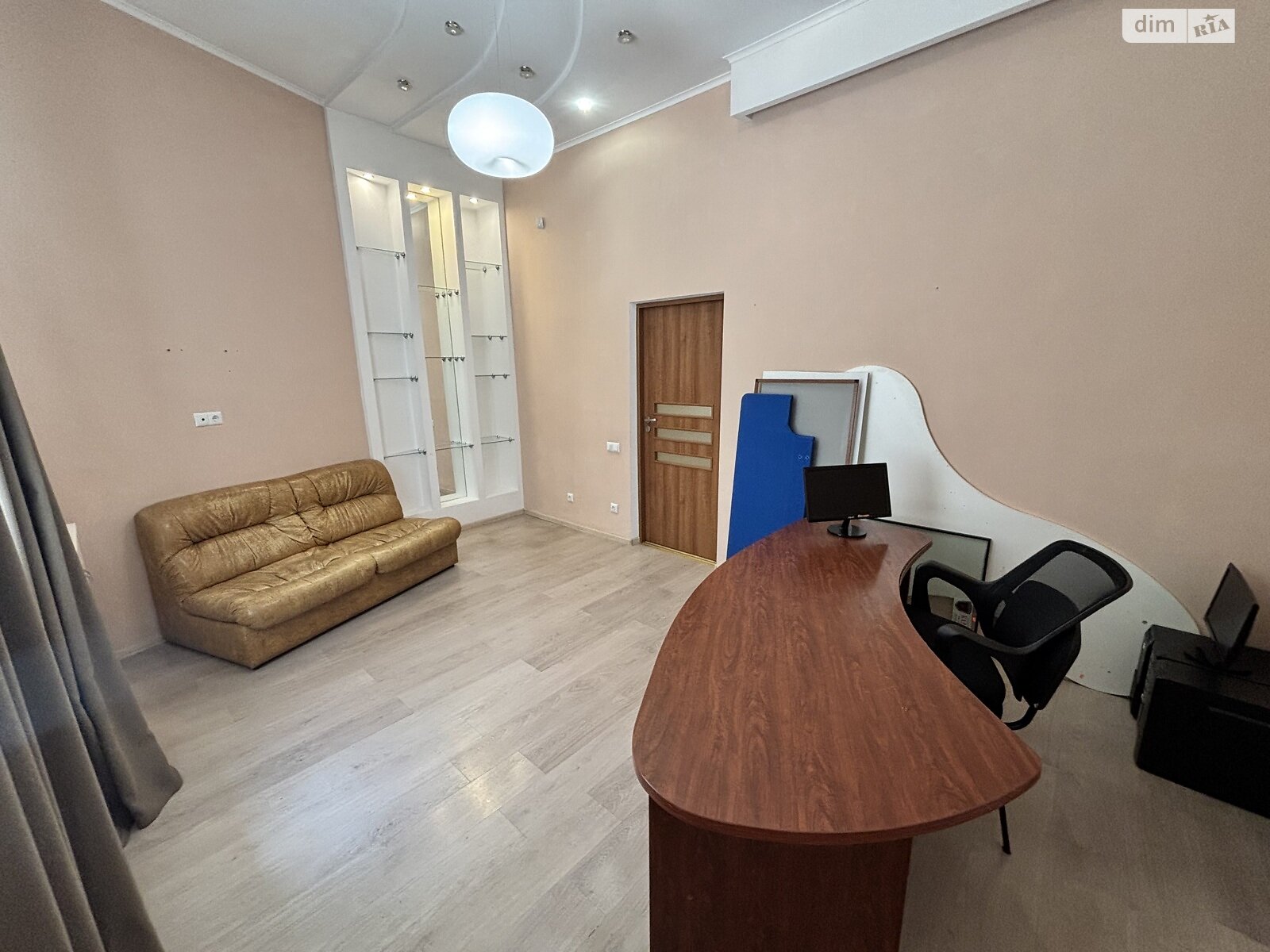 Оренда офісного приміщення в Одесі, Святослава Караванського (Жуковського) вулиця, приміщень - 3, поверх - 1 фото 1