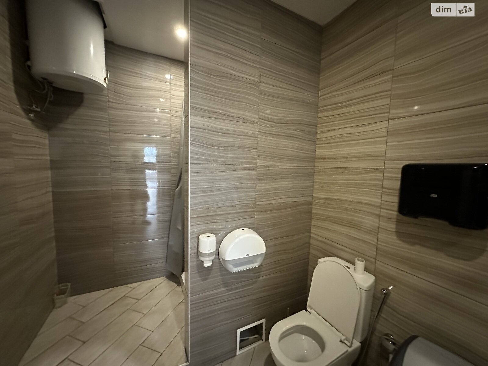 Оренда офісного приміщення в Одесі, Віце-адмірала Жукова провулок 17/19, приміщень - 3, поверх - 2 фото 1