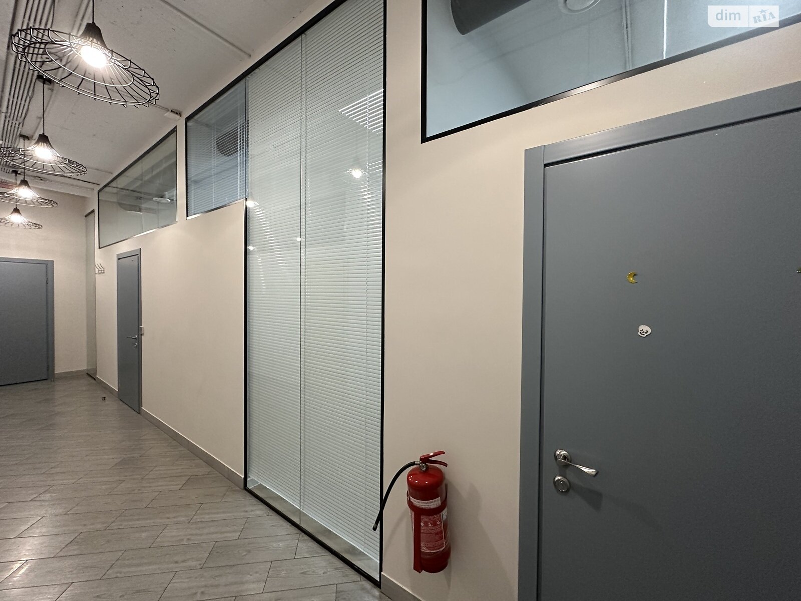 Оренда офісного приміщення в Одесі, Віце-адмірала Жукова провулок 17/19, приміщень - 3, поверх - 2 фото 1