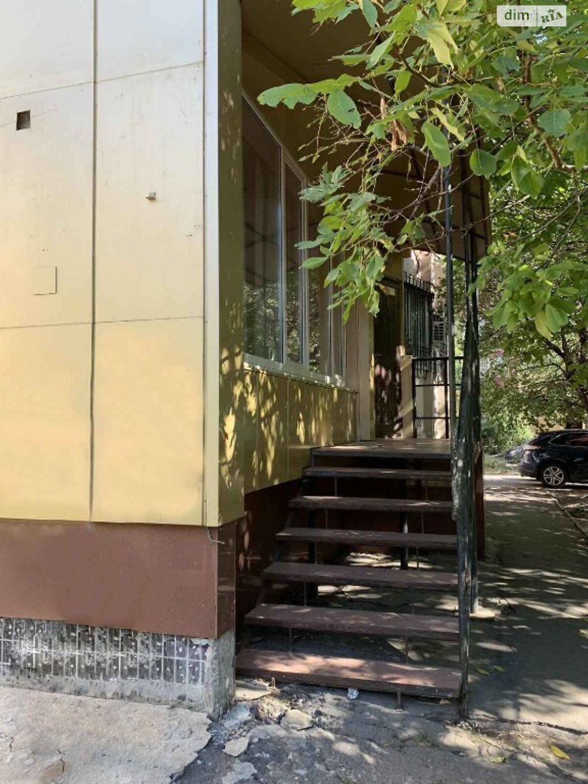 Аренда офисного помещения в Одессе, Люстдорфская дорога улица 125, помещений - 5, этаж - 1 фото 1