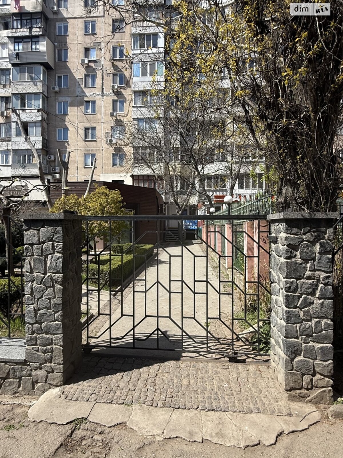 Аренда офисного помещения в Одессе, Академика Королева улица 92, помещений -, этаж - 1 фото 1 Аренда офисного помещения в Одессе, Академика Королева улица 92, помещений -, этаж - 1 фото 1