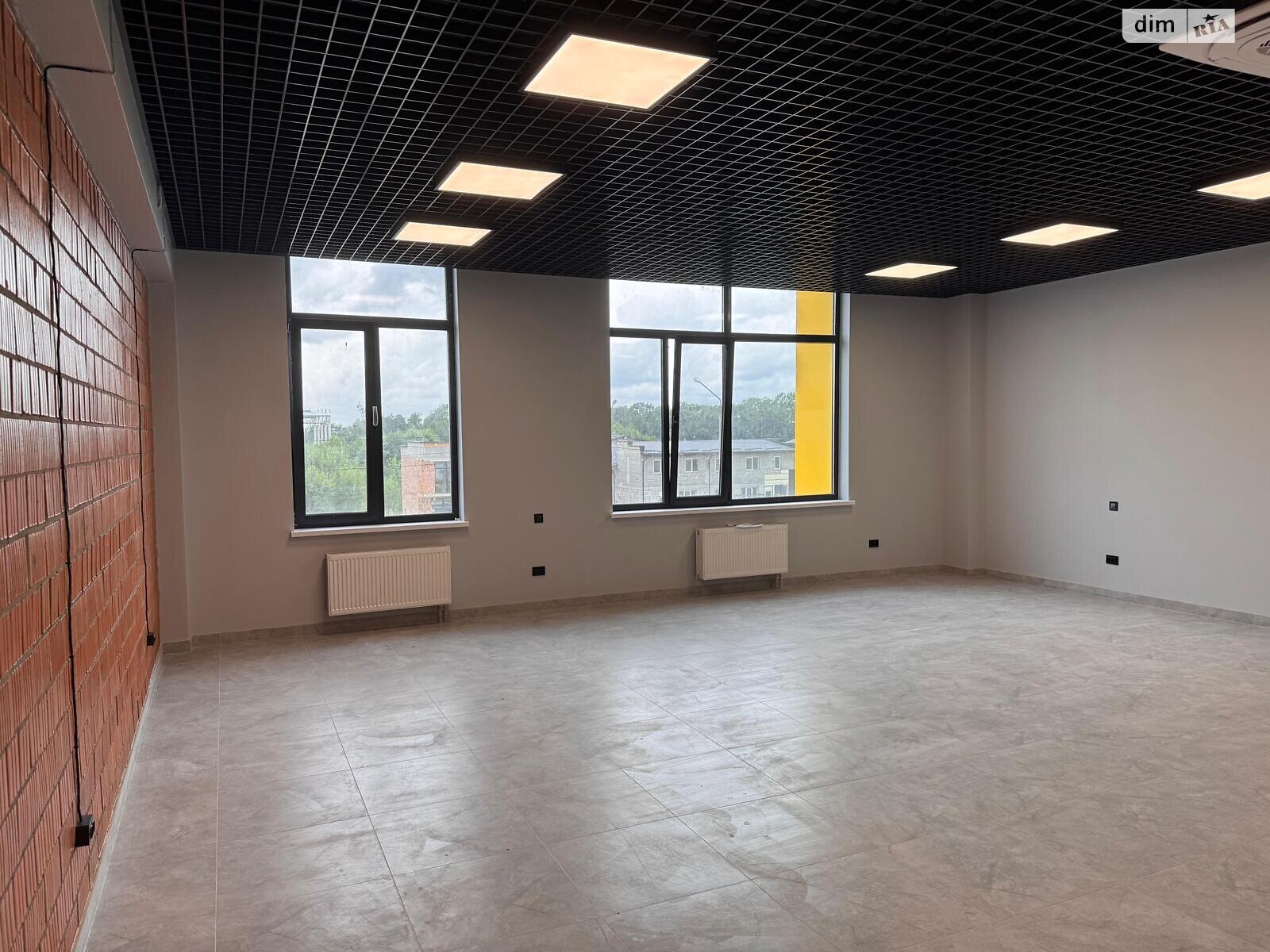 Аренда офисного помещения в Пасеки-Зубрицкие, Дорожная улица, помещений - 1, этаж - 2 фото 1 Аренда офисного помещения в Пасеки-Зубрицкие, Дорожная улица, помещений - 1, этаж - 2 фото 1