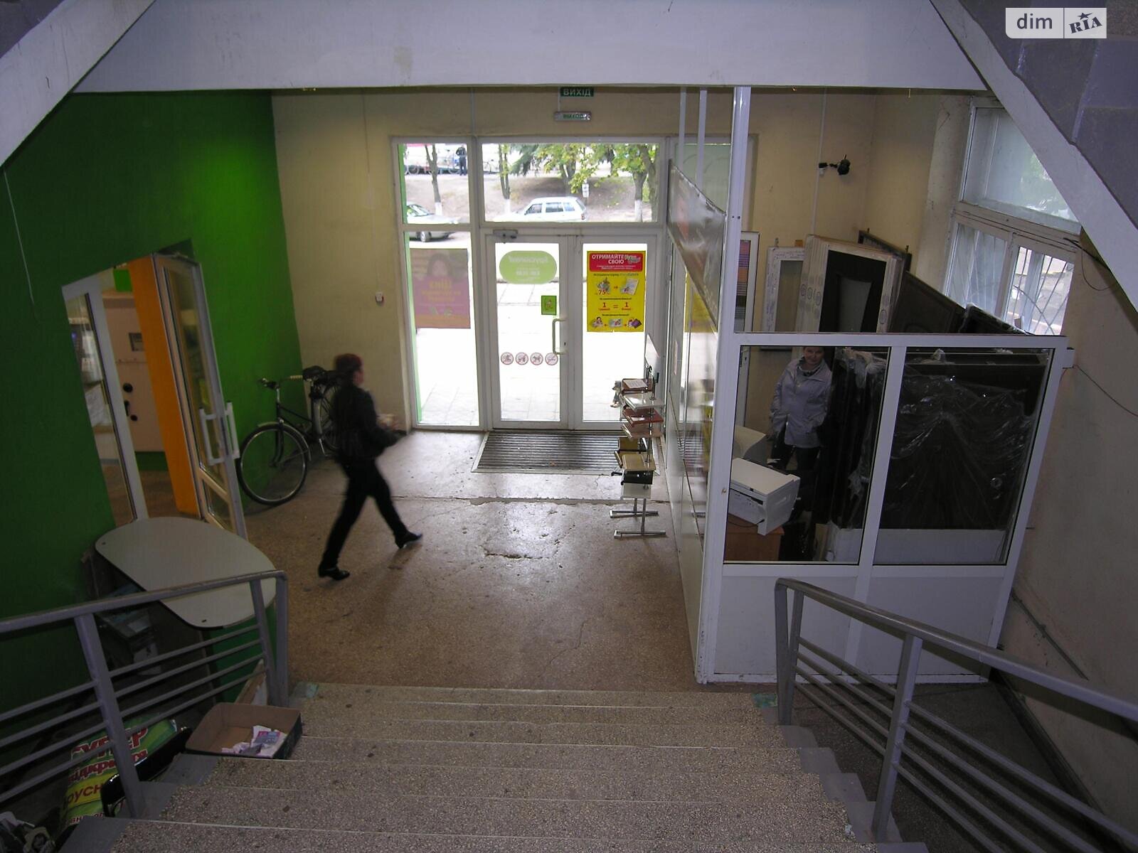 Аренда офисного помещения в Покровском, Центральная (40 лет Октября) улица 24, помещений - 10, этаж - 1 фото 1 Аренда офисного помещения в Покровском, Центральная (40 лет Октября) улица 24, помещений - 10, этаж - 1 фото 1