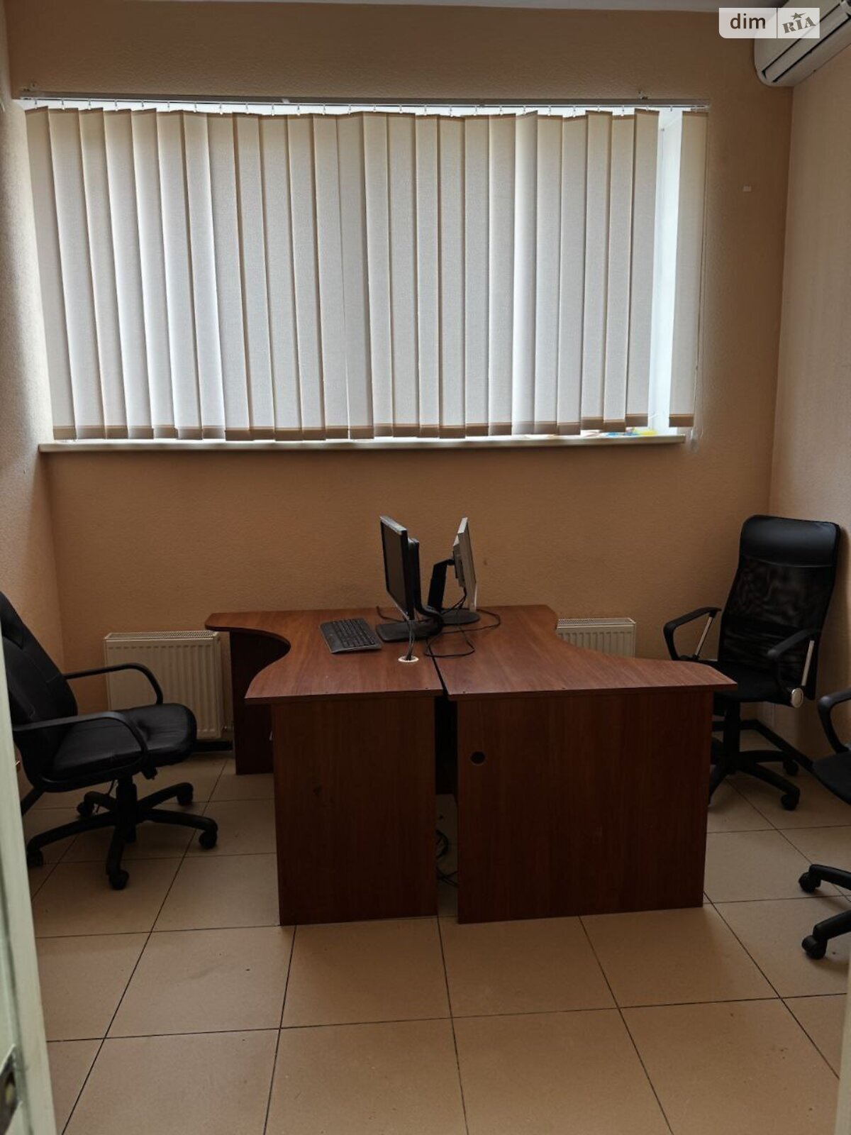 Оренда офісного приміщення в Полтаві, Колективна вулиця 10, приміщень - 42, поверх - 1 фото 1