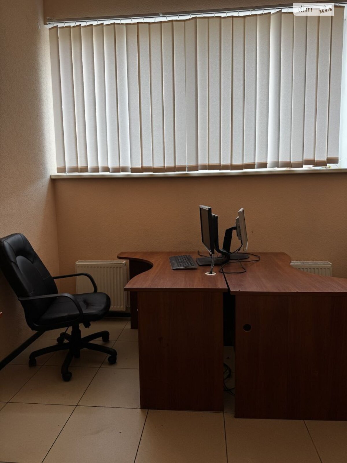 Оренда офісного приміщення в Полтаві, Колективна вулиця 10, приміщень - 42, поверх - 1 фото 1