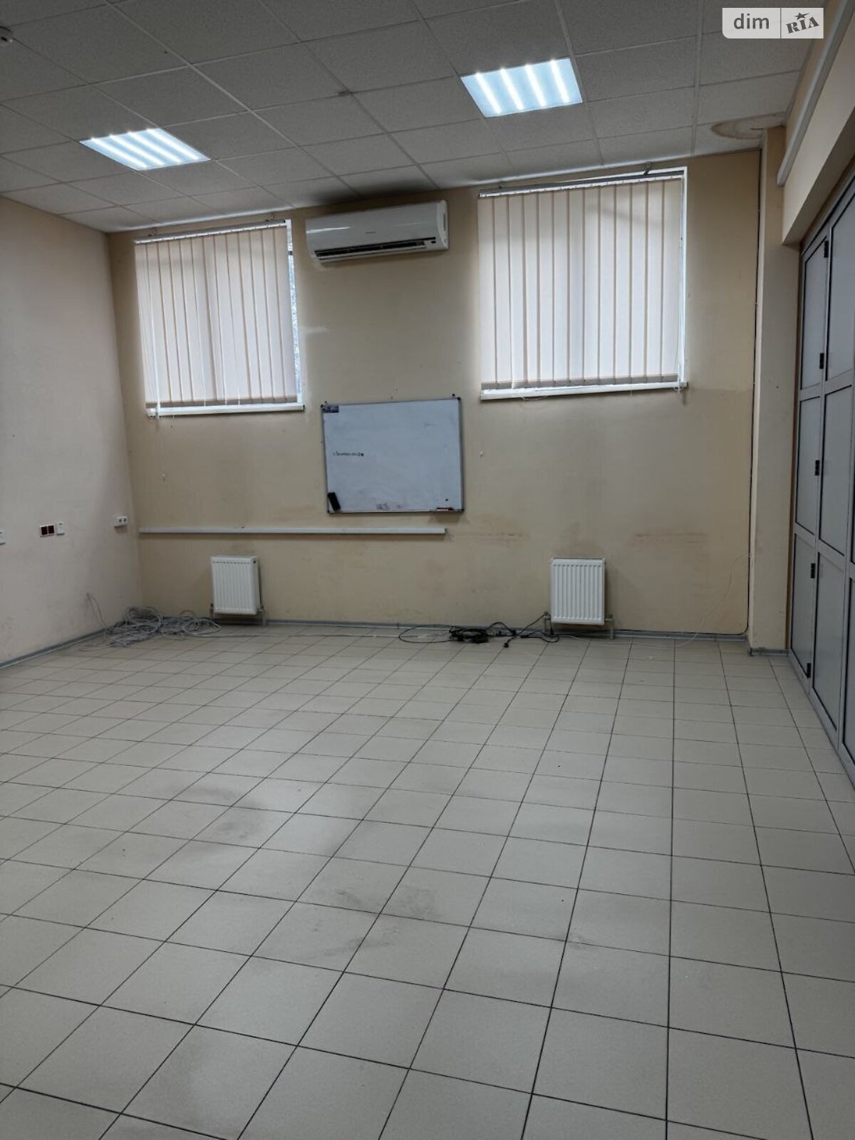 Оренда офісного приміщення в Полтаві, Колективна вулиця 10, приміщень - 42, поверх - 1 фото 1