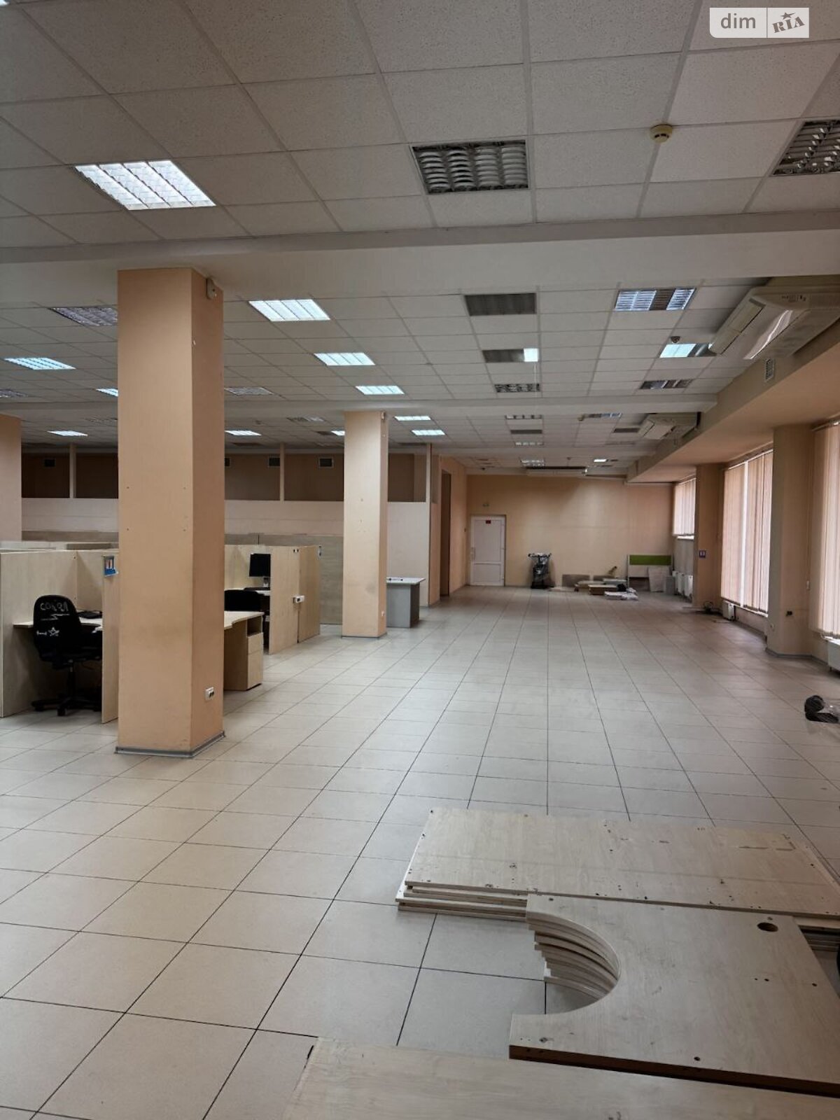 Оренда офісного приміщення в Полтаві, Колективна вулиця 10, приміщень - 42, поверх - 1 фото 1