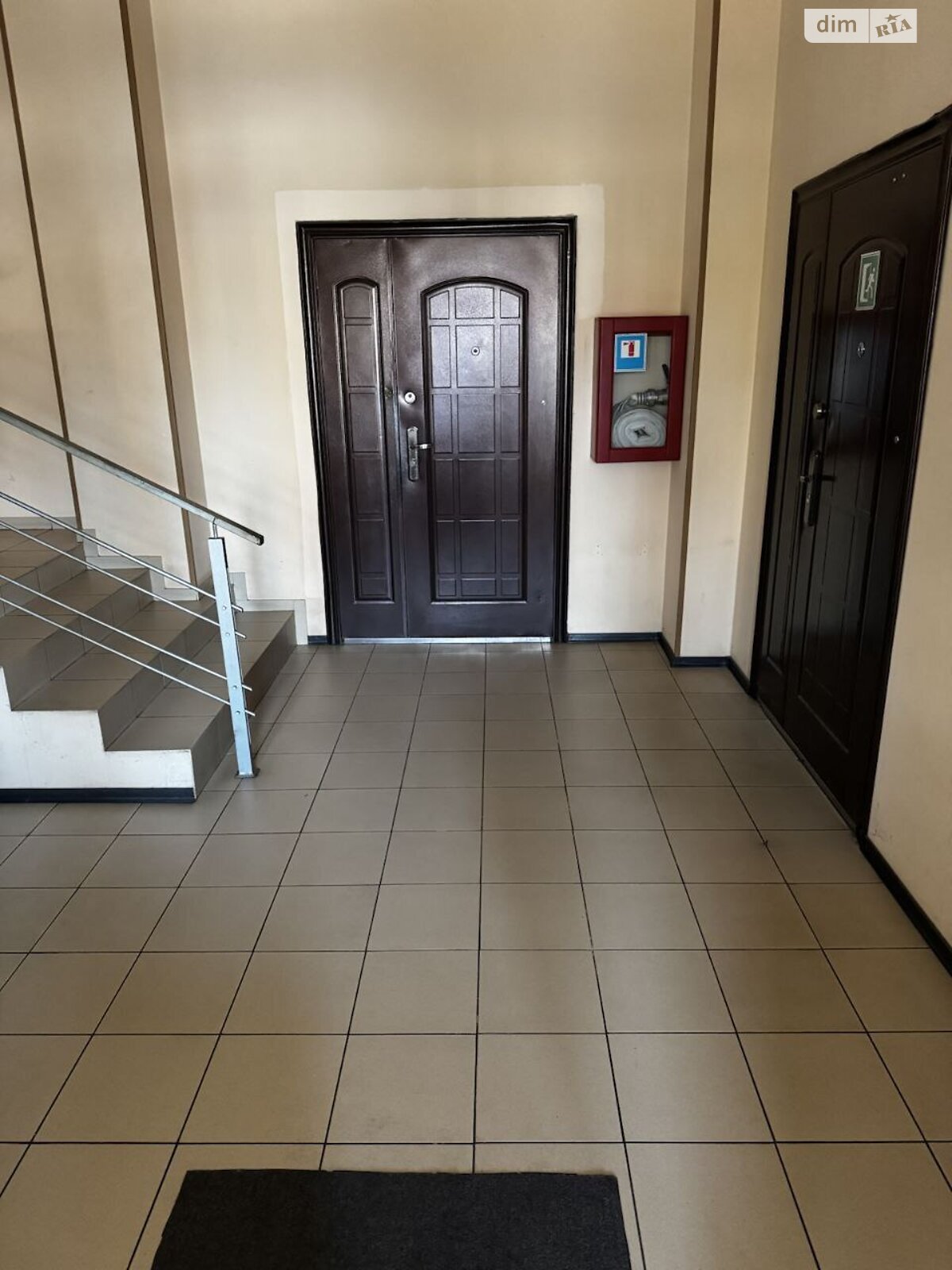 Оренда офісного приміщення в Полтаві, Колективна вулиця 10, приміщень - 42, поверх - 1 фото 1