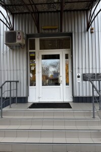 Оренда офісного приміщення в Полтаві, Колективна вулиця 10, приміщень - 42, поверх - 1 фото 2