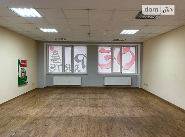 Аренда офисного помещения в Ровно, Богоявленская улица, помещений - 1, этаж - 2 фото 1