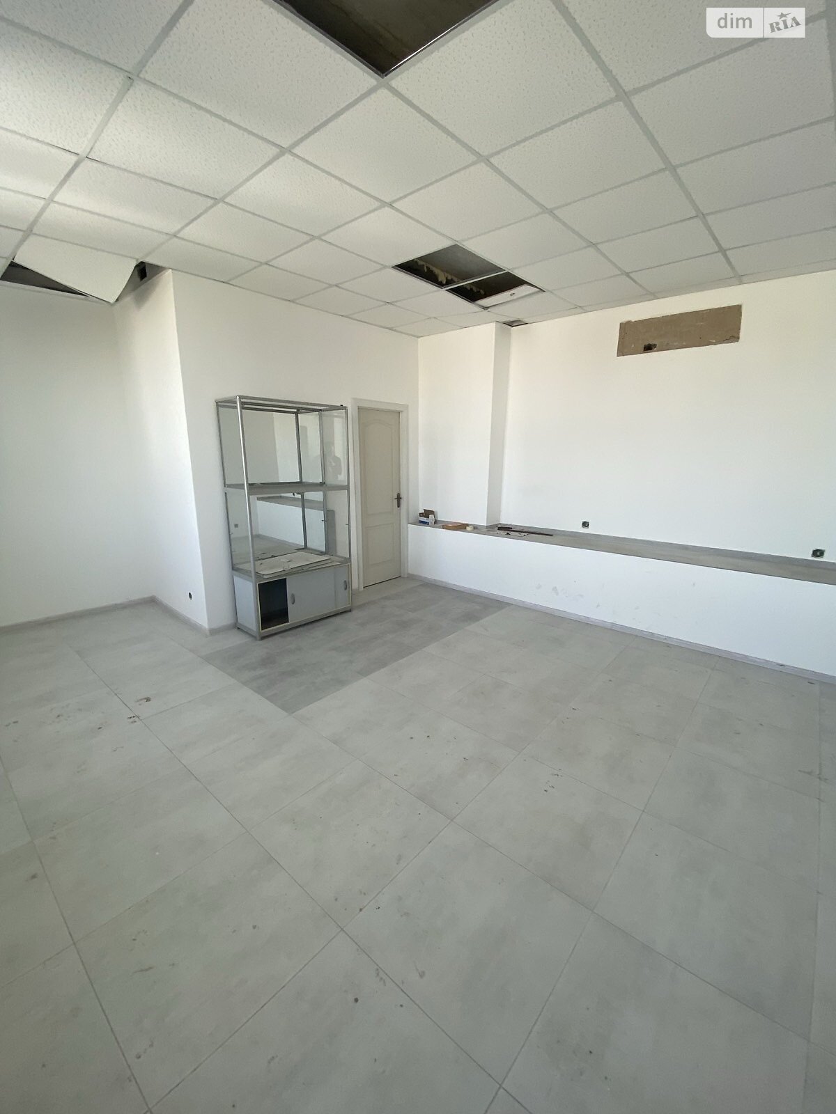 Аренда офисного помещения в Ровно, Независимости майдан, помещений -, этаж - 5 фото 1