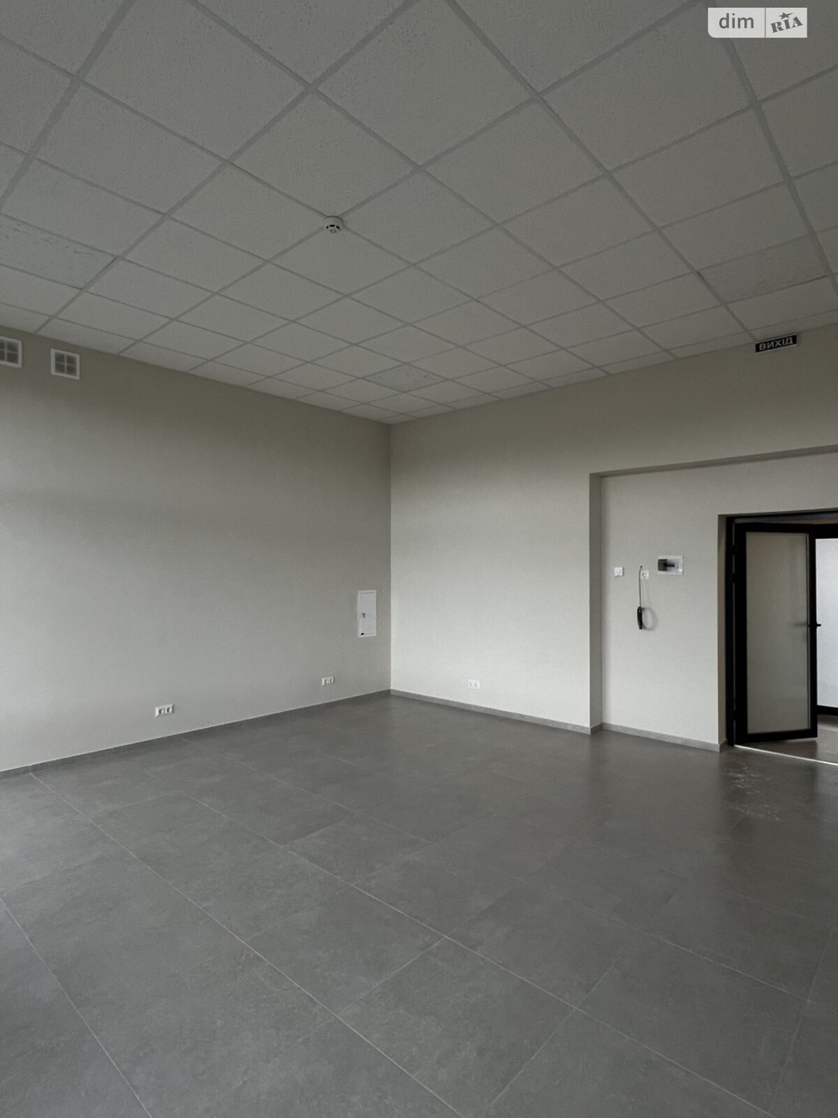 Аренда офисного помещения в Ровно, Студенческая улица 24, помещений - 1, этаж - 2 фото 1