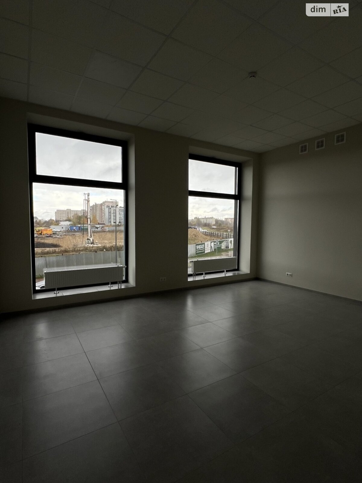 Аренда офисного помещения в Ровно, Студенческая улица 24, помещений - 1, этаж - 2 фото 1