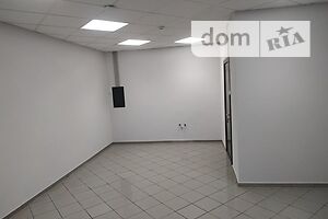 Аренда офисного помещения в Ровно, Коновальца Евгения улица 5, помещений - 1, этаж - 1 фото 2