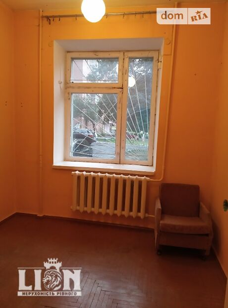 Аренда офисного помещения в Ровно, Коновальца Евгения улица, помещений - 1, этаж - 1 фото 1 Аренда офисного помещения в Ровно, Коновальца Евгения улица, помещений - 1, этаж - 1 фото 1