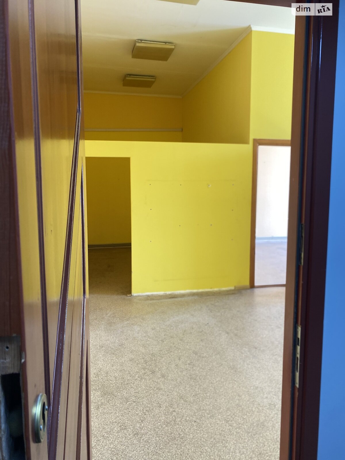 Оренда офісного приміщення в Рівному, Незалежності майдан, приміщень - 2, поверх - 4 фото 1 Оренда офісного приміщення в Рівному, Незалежності майдан, приміщень - 2, поверх - 4 фото 1