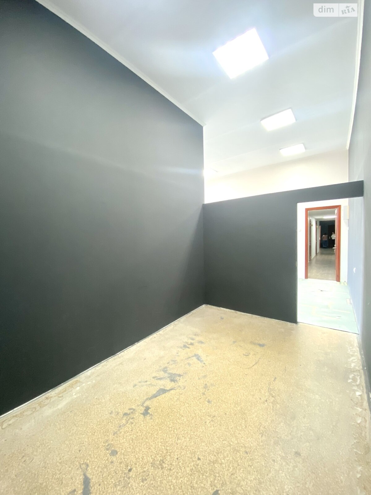 Аренда офисного помещения в Ровно, Независимости майдан, помещений - 2, этаж - 4 фото 1