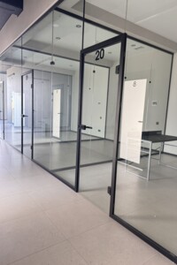 Аренда офисного помещения в Ровно, Млыновская улица 20В, помещений - 20, этаж - 2 фото 2