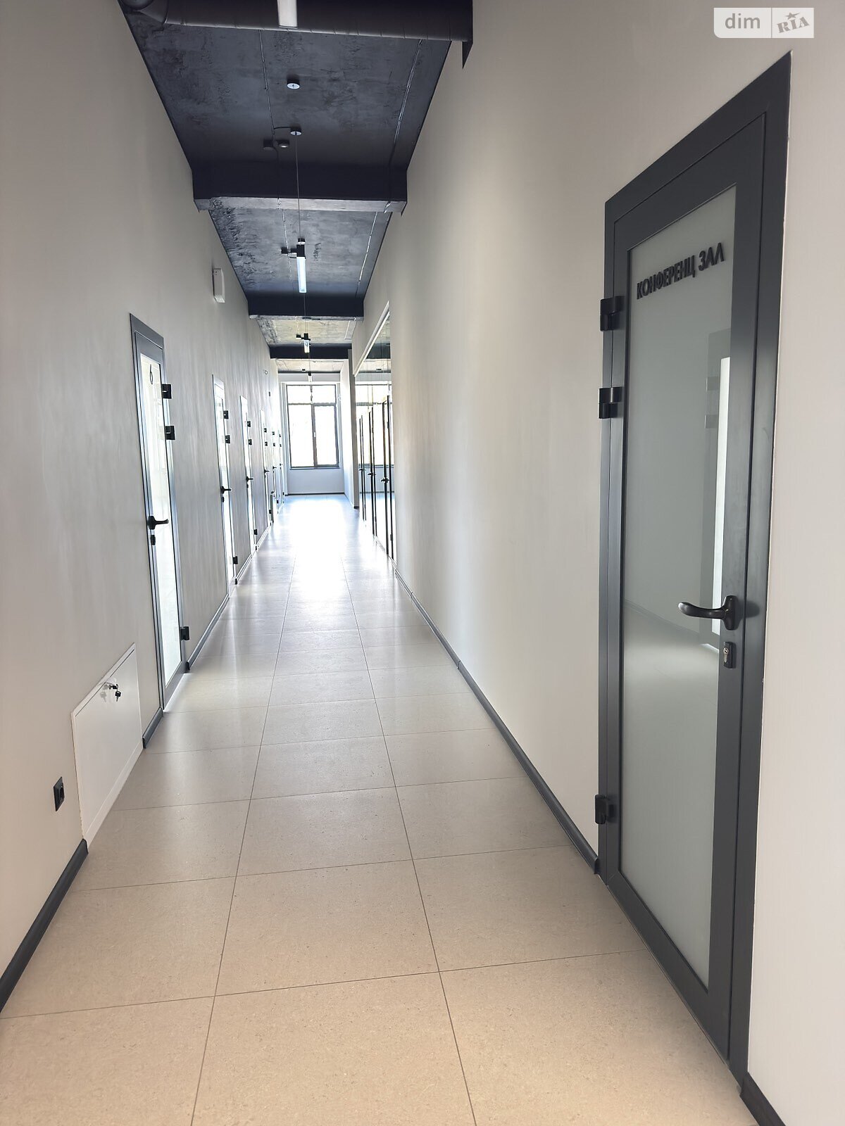Аренда офисного помещения в Ровно, Млыновская улица 20В, помещений - 20, этаж - 2 фото 1
