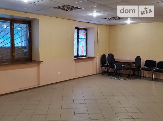 Аренда офисного помещения в Северодонецке, Гвардейский 45-а, помещений - 1, этаж - 1 фото 1 Аренда офисного помещения в Северодонецке, Гвардейский 45-а, помещений - 1, этаж - 1 фото 1