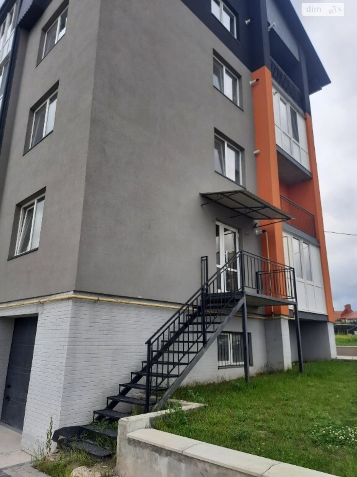 Оренда офісного приміщення в Тернополі, 15-го Квітня вулиця 20, приміщень - 1, поверх - 1 фото 1 Оренда офісного приміщення в Тернополі, 15-го Квітня вулиця 20, приміщень - 1, поверх - 1 фото 1