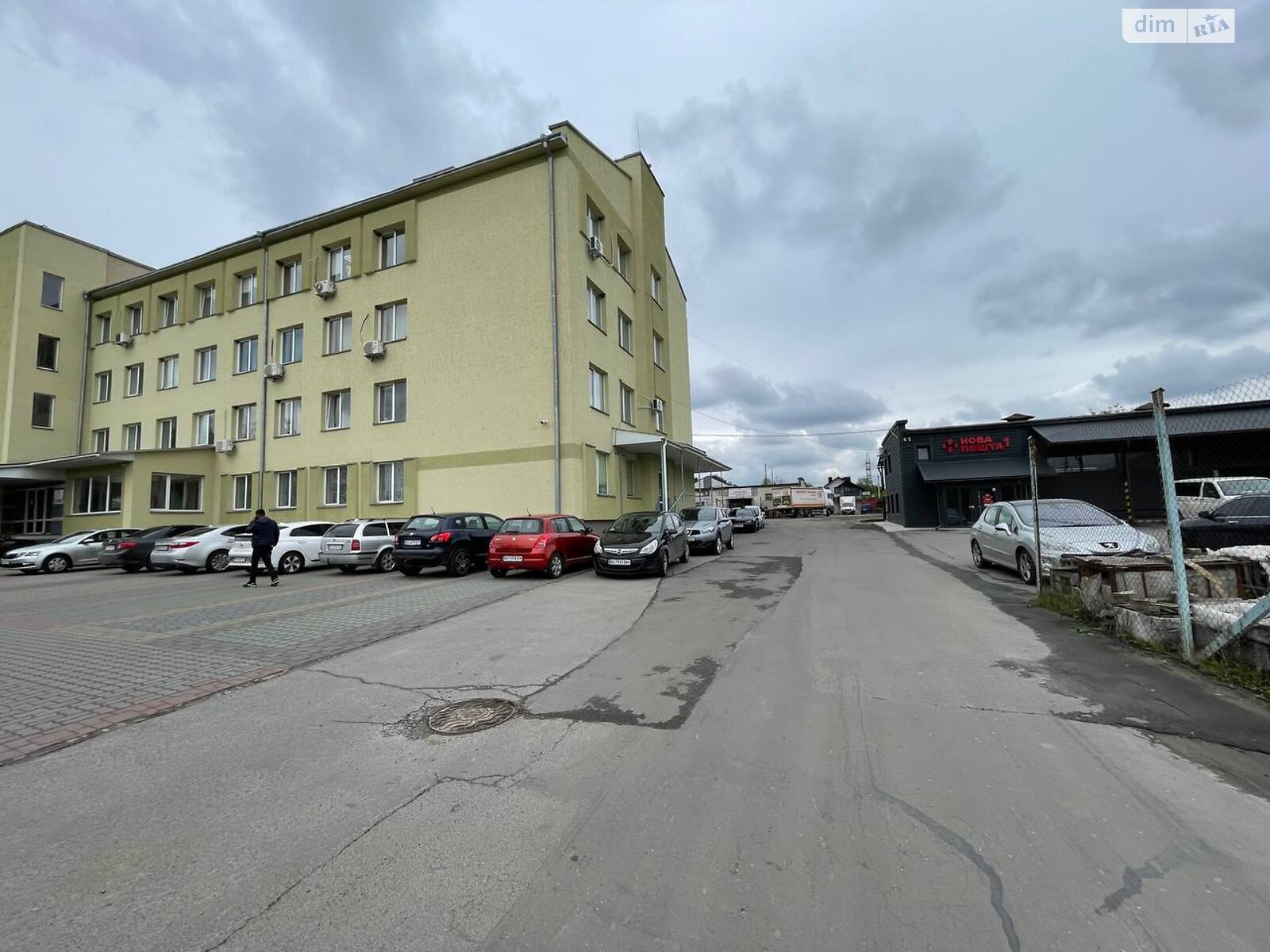 Аренда офисного помещения в Тернополе, Микулинецкая улица, помещений -, этаж - 2 фото 1 Аренда офисного помещения в Тернополе, Микулинецкая улица, помещений -, этаж - 2 фото 1