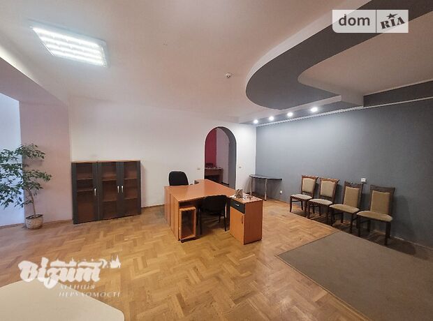Аренда офисного помещения в Тернополе, Тарнавского Мирона Генерала улица, помещений - 3, этаж - 2 фото 1 Аренда офисного помещения в Тернополе, Тарнавского Мирона Генерала улица, помещений - 3, этаж - 2 фото 1