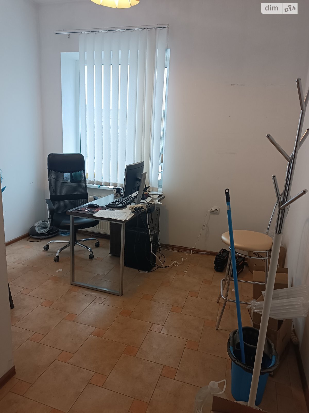 Аренда офисного помещения в Тернополе, Збаражская улица, помещений - 1, этаж - 2 фото 1