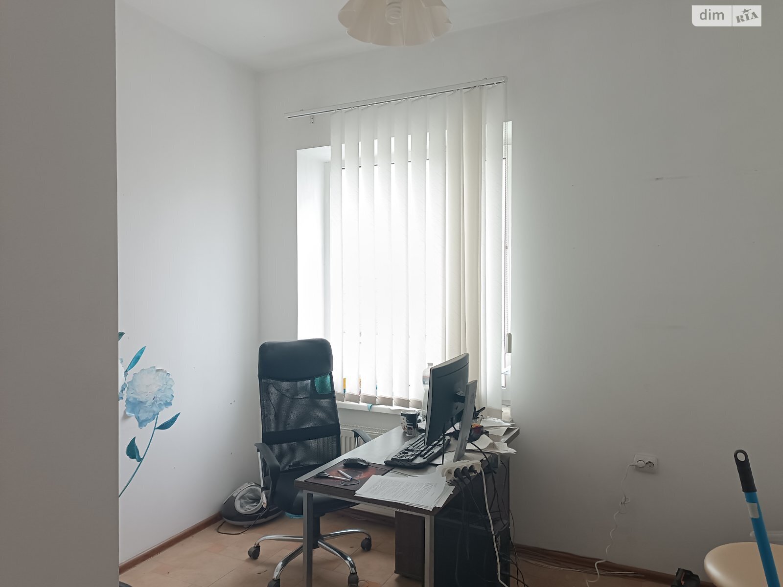 Аренда офисного помещения в Тернополе, Збаражская улица, помещений - 1, этаж - 2 фото 1