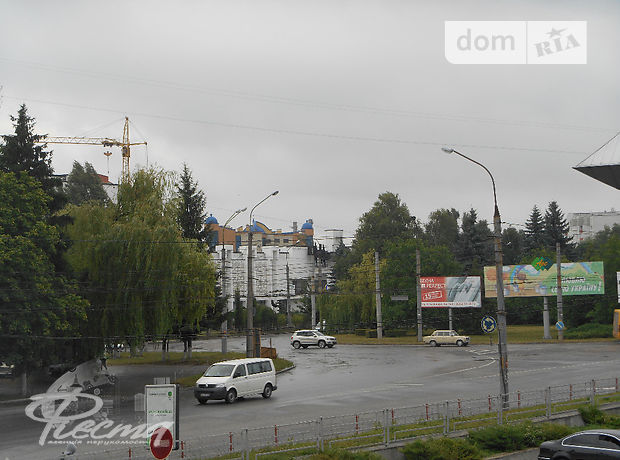 Аренда офисного помещения в Тернополе, Біля Центру, помещений - 1, этаж - 2 фото 1 Аренда офисного помещения в Тернополе, Біля Центру, помещений - 1, этаж - 2 фото 1