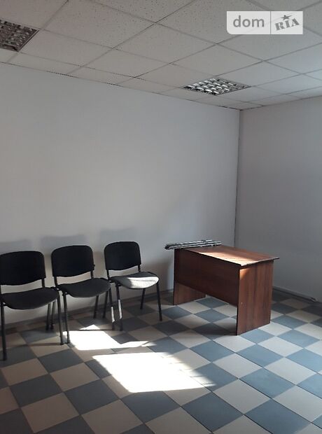 Аренда офисного помещения в Тернополе, АРС ТЦ р-н Бродвіська, помещений - 1, этаж - 1 фото 1 Аренда офисного помещения в Тернополе, АРС ТЦ р-н Бродвіська, помещений - 1, этаж - 1 фото 1