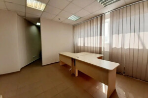 Аренда офисного помещения в Тернополе, Мазепы Гетмана улица, помещений - 17, этаж - 2 фото 2 Аренда офисного помещения в Тернополе, Мазепы Гетмана улица, помещений - 17, этаж - 2 фото 2