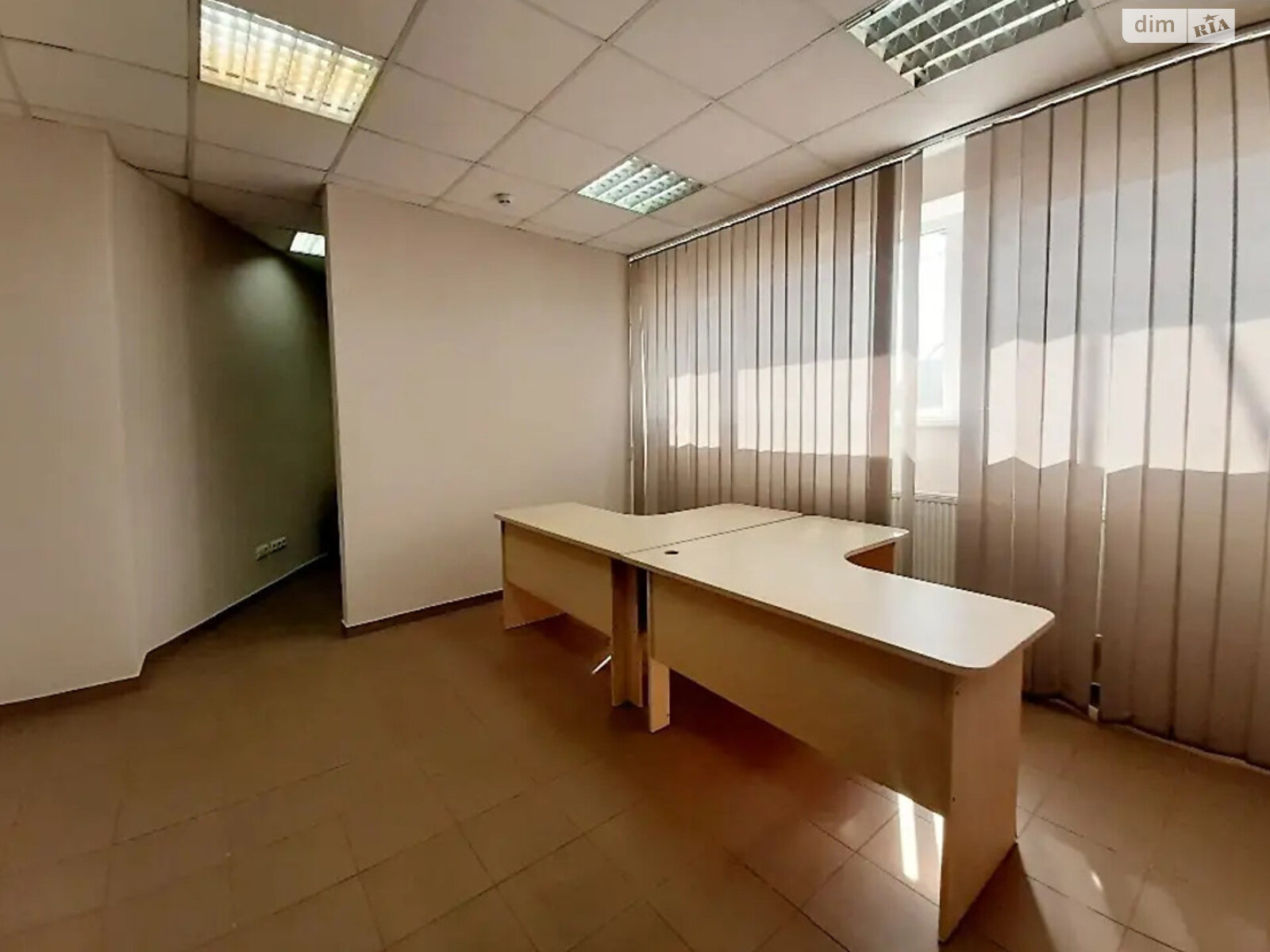 Аренда офисного помещения в Тернополе, Мазепы Гетмана улица, помещений - 17, этаж - 2 фото 1 Аренда офисного помещения в Тернополе, Мазепы Гетмана улица, помещений - 17, этаж - 2 фото 1