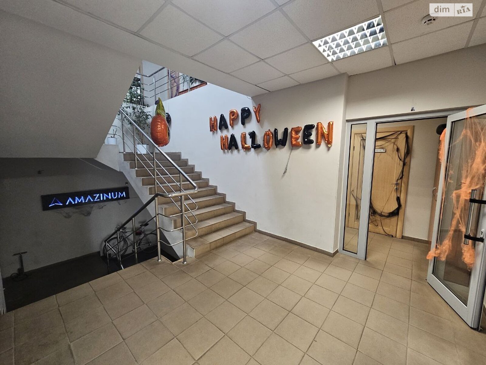 Аренда офисного помещения в Тернополе, Мазепы Гетмана улица, помещений - 17, этаж - 2 фото 1 Аренда офисного помещения в Тернополе, Мазепы Гетмана улица, помещений - 17, этаж - 2 фото 1