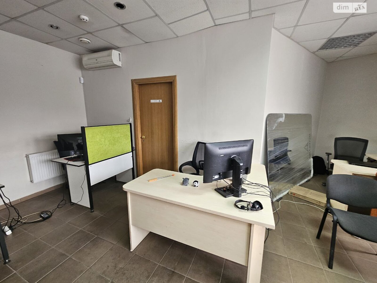 Аренда офисного помещения в Тернополе, Мазепы Гетмана улица, помещений - 17, этаж - 2 фото 1 Аренда офисного помещения в Тернополе, Мазепы Гетмана улица, помещений - 17, этаж - 2 фото 1