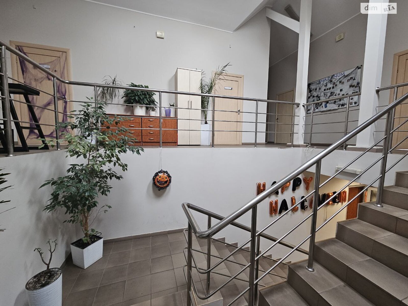 Аренда офисного помещения в Тернополе, Мазепы Гетмана улица, помещений - 17, этаж - 2 фото 1 Аренда офисного помещения в Тернополе, Мазепы Гетмана улица, помещений - 17, этаж - 2 фото 1