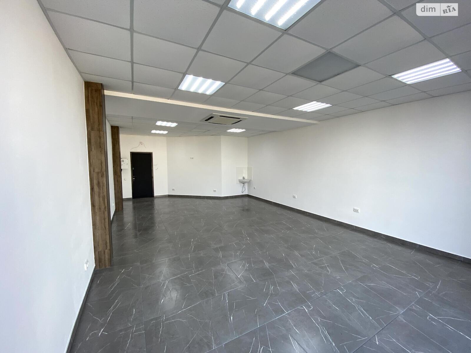 Оренда офісного приміщення в Тернополі, Бродівська вулиця, приміщень - 1, поверх - 2 фото 1