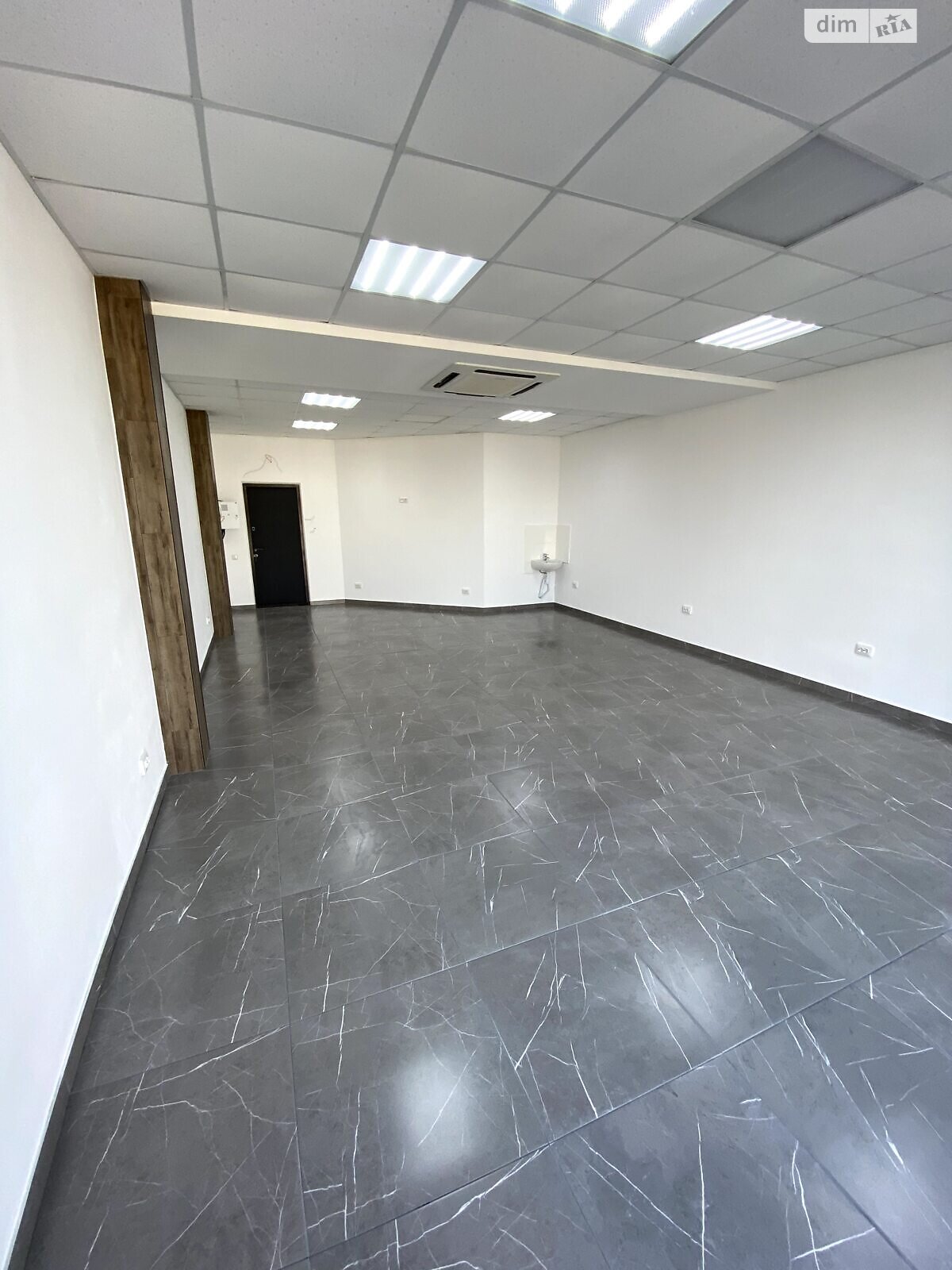 Оренда офісного приміщення в Тернополі, Бродівська вулиця, приміщень - 1, поверх - 2 фото 1