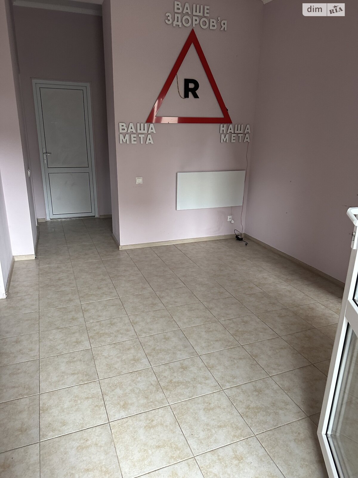 Аренда офисного помещения в Тернополе, Евгения Коновальца улица, помещений -, этаж - 1 фото 1