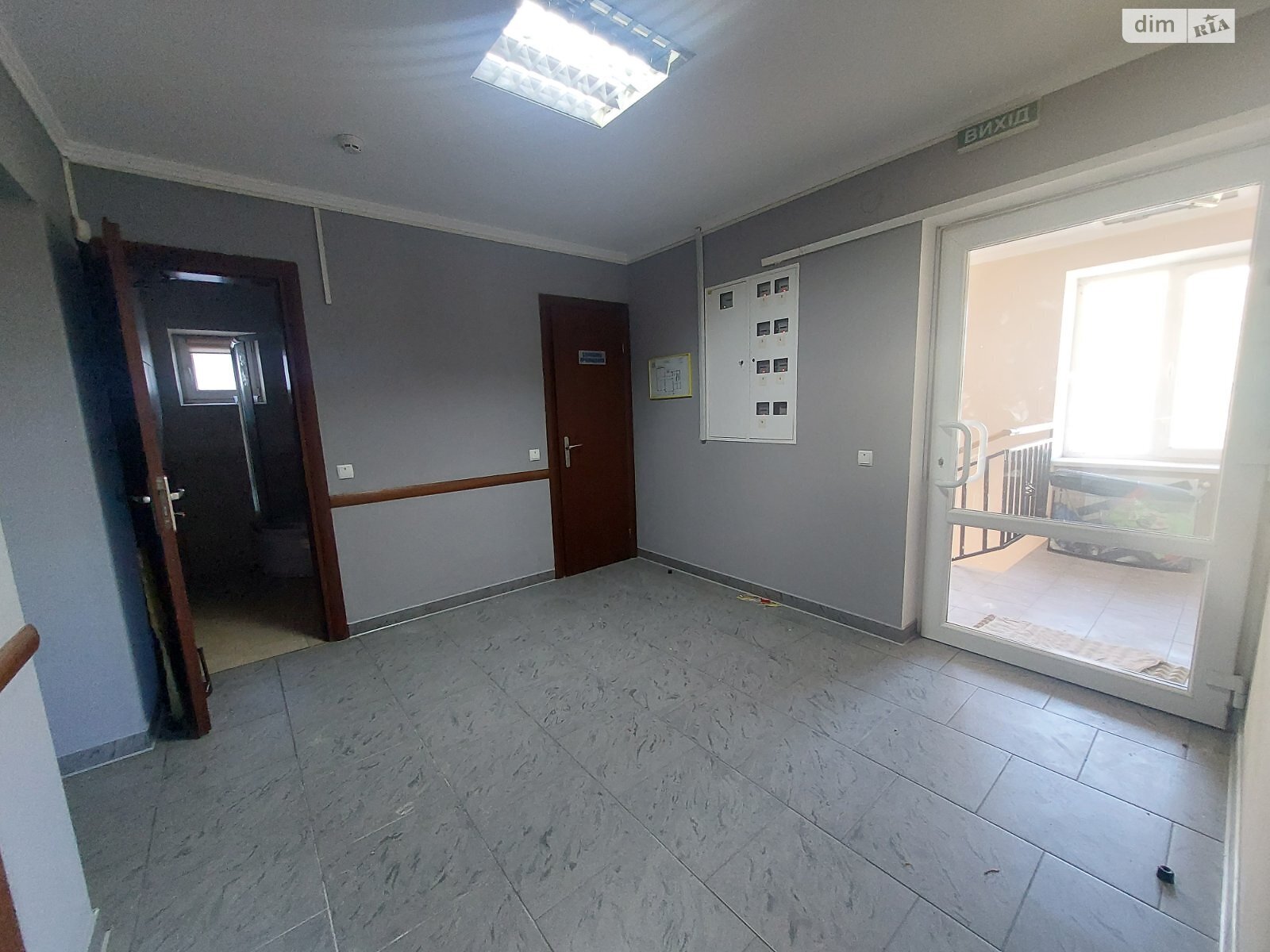 Оренда офісного приміщення в Тернополі, Цегельний провулок, приміщень - 4, поверх - 3 фото 1 Оренда офісного приміщення в Тернополі, Цегельний провулок, приміщень - 4, поверх - 3 фото 1